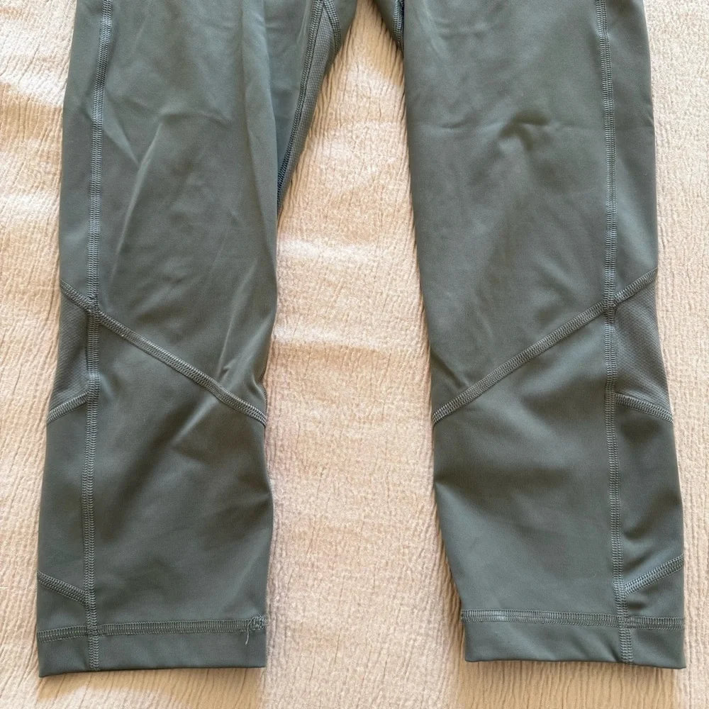 lululemon athletica Olive Green Cropped Leggings